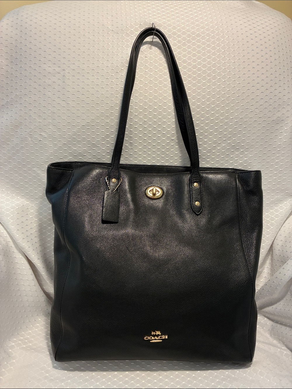 Coach Town Turnlock Tote Mint Condition!!